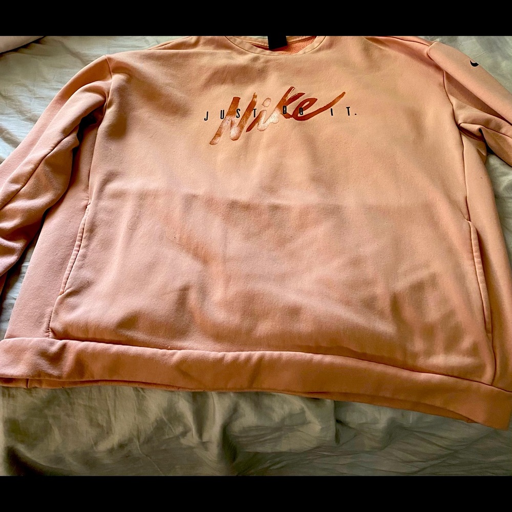 Nike pull over